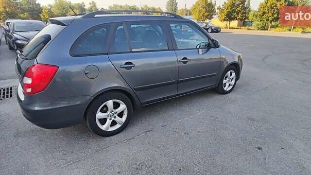 Шкода Фабія, об'ємом двигуна 1.6 л та пробігом 291 тис. км за 6300 $, фото 6 на Automoto.ua