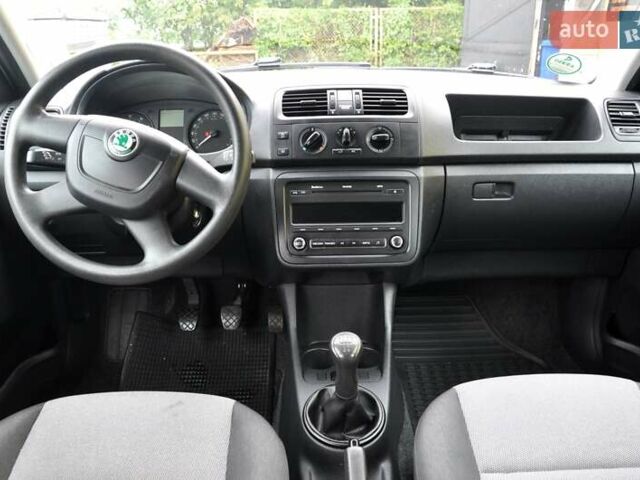 Шкода Фабия, объемом двигателя 1.2 л и пробегом 161 тыс. км за 5400 $, фото 29 на Automoto.ua