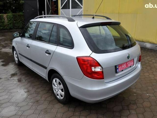 Шкода Фабия, объемом двигателя 1.2 л и пробегом 161 тыс. км за 5400 $, фото 11 на Automoto.ua