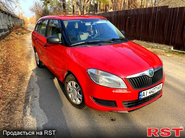 Шкода Фабия, объемом двигателя 1.6 л и пробегом 214 тыс. км за 4750 $, фото 2 на Automoto.ua