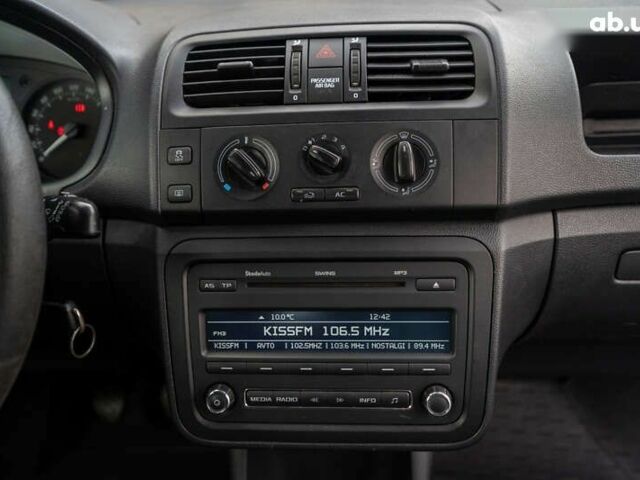 Шкода Фабія, об'ємом двигуна 1.2 л та пробігом 286 тис. км за 4300 $, фото 23 на Automoto.ua