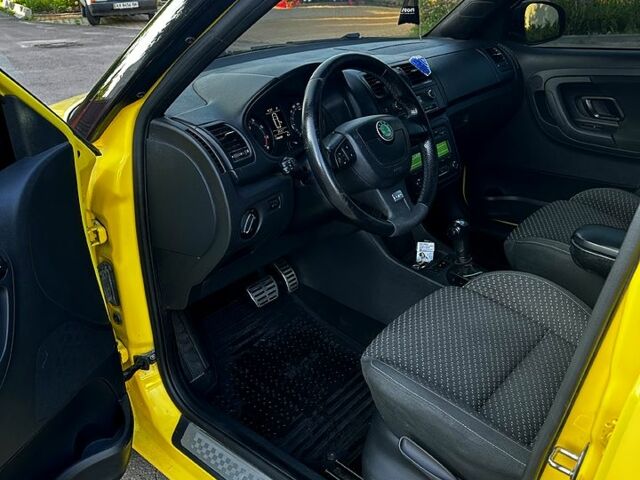 Шкода Фабия, объемом двигателя 1.4 л и пробегом 144 тыс. км за 8700 $, фото 9 на Automoto.ua