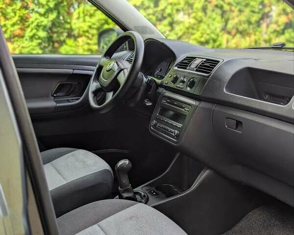 Шкода Фабія, об'ємом двигуна 1.4 л та пробігом 206 тис. км за 6300 $, фото 20 на Automoto.ua