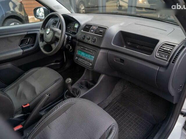 Шкода Фабія, об'ємом двигуна 1.2 л та пробігом 286 тис. км за 4300 $, фото 21 на Automoto.ua
