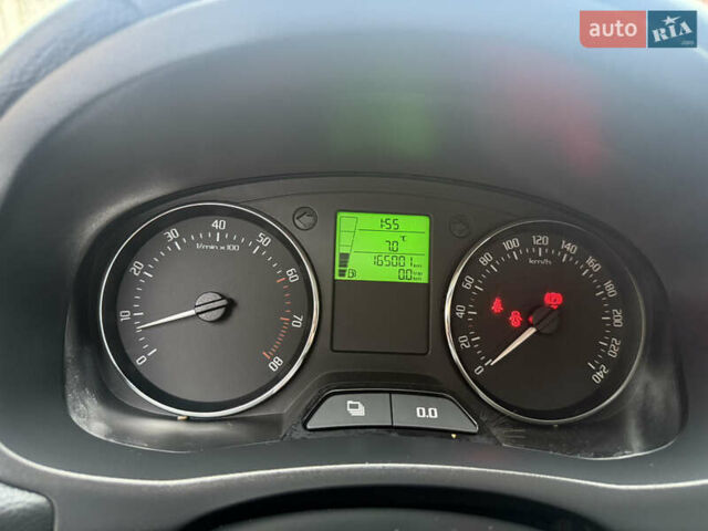 Шкода Фабия, объемом двигателя 1.2 л и пробегом 165 тыс. км за 5299 $, фото 17 на Automoto.ua