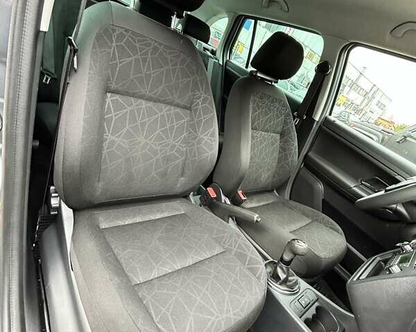 Шкода Фабия, объемом двигателя 1.2 л и пробегом 203 тыс. км за 6350 $, фото 25 на Automoto.ua
