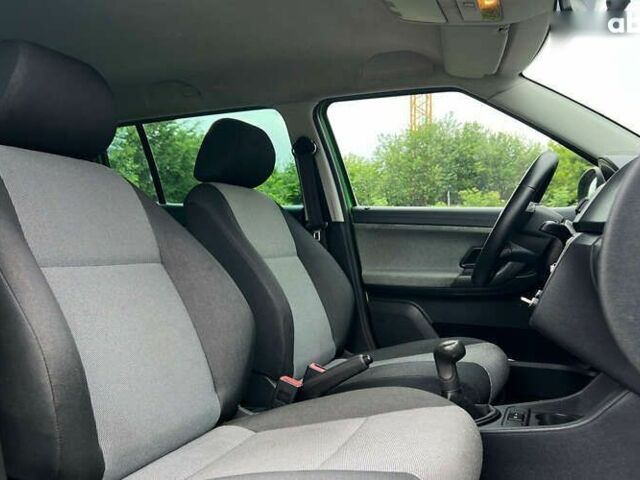Шкода Фабия, объемом двигателя 1.2 л и пробегом 208 тыс. км за 5450 $, фото 8 на Automoto.ua