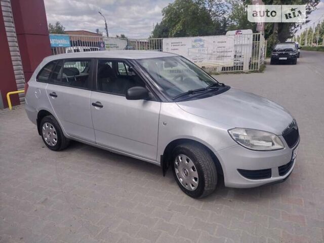 Шкода Фабия, объемом двигателя 1.6 л и пробегом 265 тыс. км за 5800 $, фото 7 на Automoto.ua