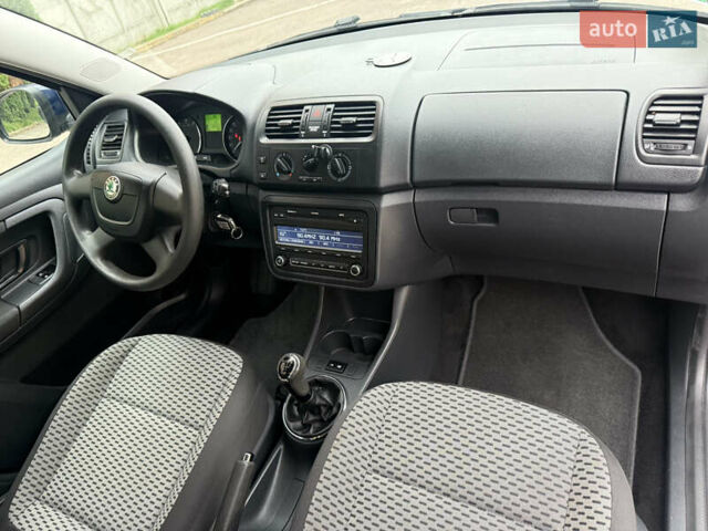 Шкода Фабия, объемом двигателя 1.2 л и пробегом 165 тыс. км за 5299 $, фото 27 на Automoto.ua