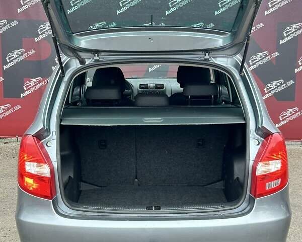 Шкода Фабия, объемом двигателя 1.2 л и пробегом 203 тыс. км за 6350 $, фото 10 на Automoto.ua