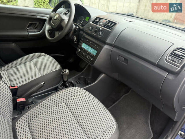Шкода Фабия, объемом двигателя 1.2 л и пробегом 165 тыс. км за 5299 $, фото 25 на Automoto.ua