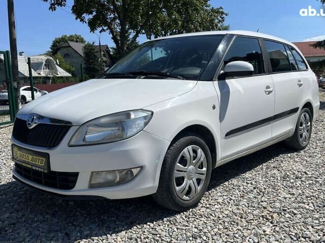 Шкода Фабия, объемом двигателя 0 л и пробегом 266 тыс. км за 6800 $, фото 2 на Automoto.ua