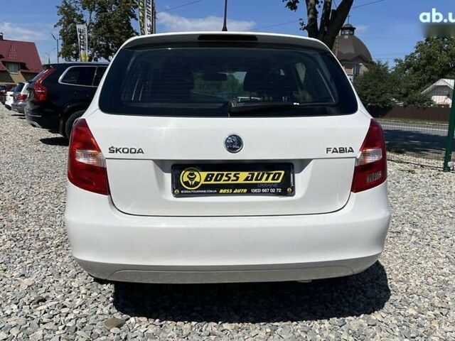 Шкода Фабия, объемом двигателя 0 л и пробегом 266 тыс. км за 6800 $, фото 4 на Automoto.ua