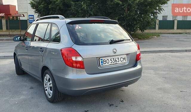 Шкода Фабия, объемом двигателя 1.6 л и пробегом 131 тыс. км за 7200 $, фото 2 на Automoto.ua
