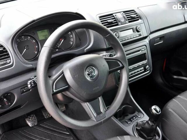 Шкода Фабія, об'ємом двигуна 1.2 л та пробігом 174 тис. км за 5999 $, фото 16 на Automoto.ua