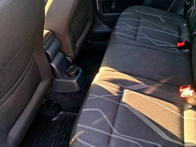 Шкода Фабия, объемом двигателя 11 л и пробегом 130 тыс. км за 8300 $, фото 9 на Automoto.ua