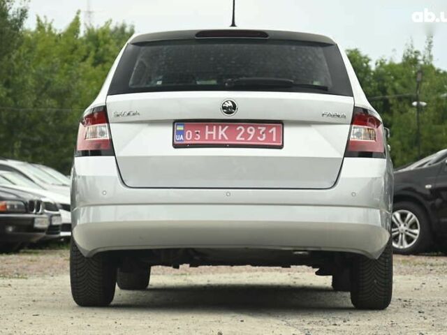 Шкода Фабія, об'ємом двигуна 1.4 л та пробігом 238 тис. км за 8599 $, фото 6 на Automoto.ua