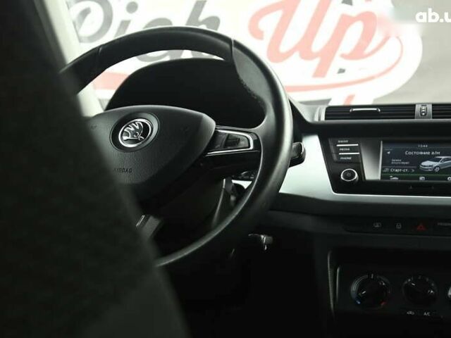 Шкода Фабія, об'ємом двигуна 1.4 л та пробігом 238 тис. км за 8500 $, фото 28 на Automoto.ua