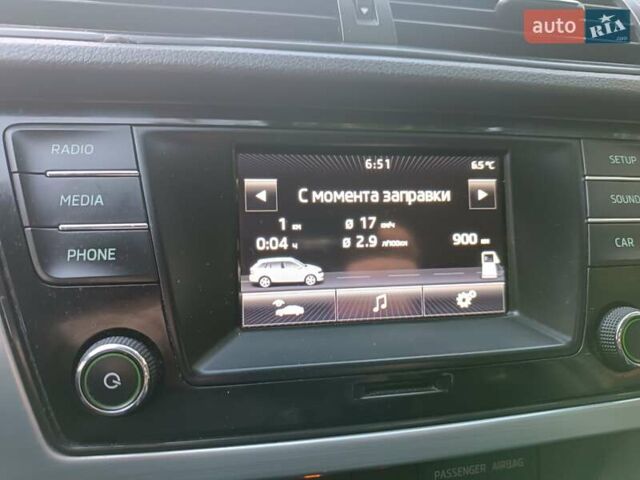 Шкода Фабія, об'ємом двигуна 1.4 л та пробігом 216 тис. км за 8300 $, фото 10 на Automoto.ua