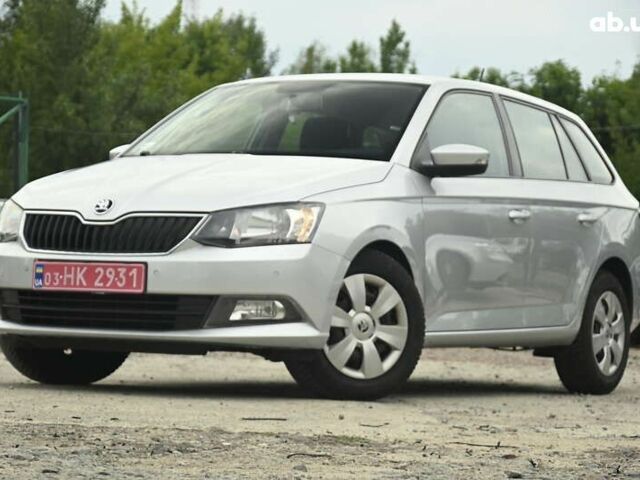 Шкода Фабия, объемом двигателя 1.4 л и пробегом 237 тыс. км за 8999 $, фото 3 на Automoto.ua