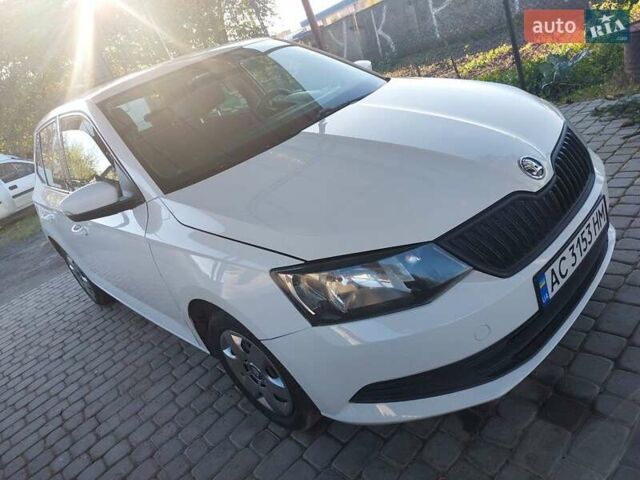 Шкода Фабия, объемом двигателя 1 л и пробегом 249 тыс. км за 6400 $, фото 8 на Automoto.ua