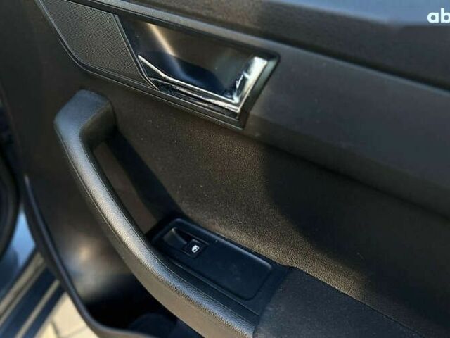 Шкода Фабія, об'ємом двигуна 1.4 л та пробігом 263 тис. км за 8990 $, фото 26 на Automoto.ua