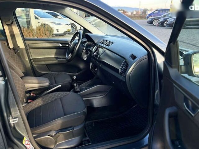 Шкода Фабія, об'ємом двигуна 1.4 л та пробігом 263 тис. км за 8990 $, фото 25 на Automoto.ua
