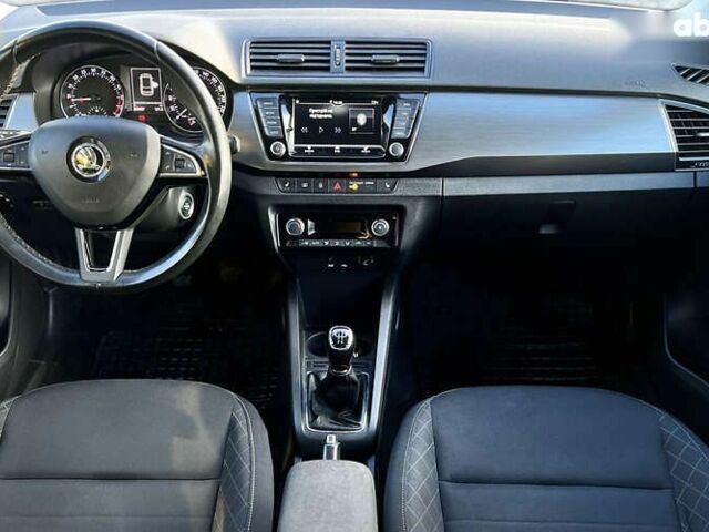 Шкода Фабія, об'ємом двигуна 1.4 л та пробігом 263 тис. км за 8990 $, фото 23 на Automoto.ua