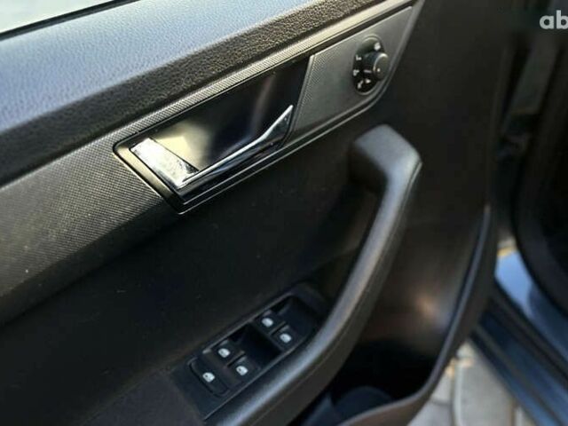 Шкода Фабія, об'ємом двигуна 1.4 л та пробігом 263 тис. км за 8990 $, фото 11 на Automoto.ua