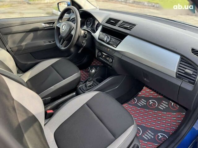 Шкода Фабия, объемом двигателя 1.6 л и пробегом 150 тыс. км за 10900 $, фото 27 на Automoto.ua
