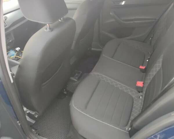 Шкода Фабия, объемом двигателя 1 л и пробегом 132 тыс. км за 7800 $, фото 5 на Automoto.ua