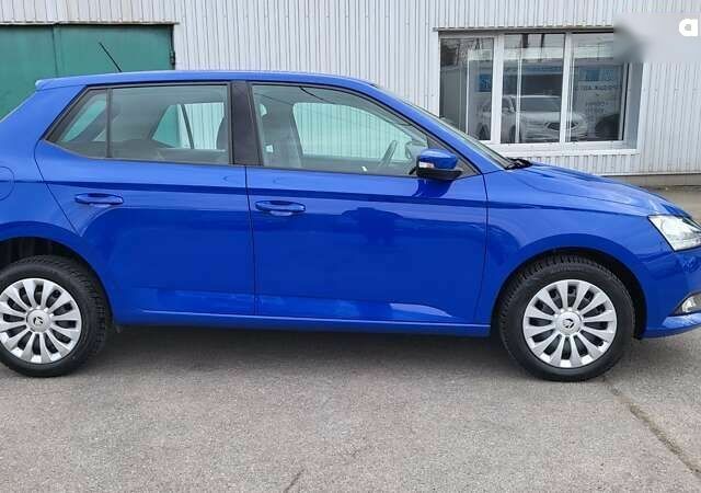 Шкода Фабия, объемом двигателя 1 л и пробегом 80 тыс. км за 9290 $, фото 13 на Automoto.ua