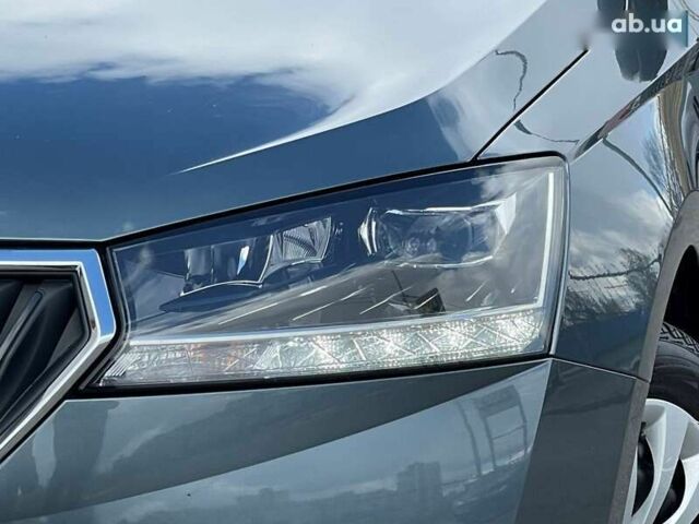 Шкода Фабия, объемом двигателя 1 л и пробегом 74 тыс. км за 10500 $, фото 7 на Automoto.ua