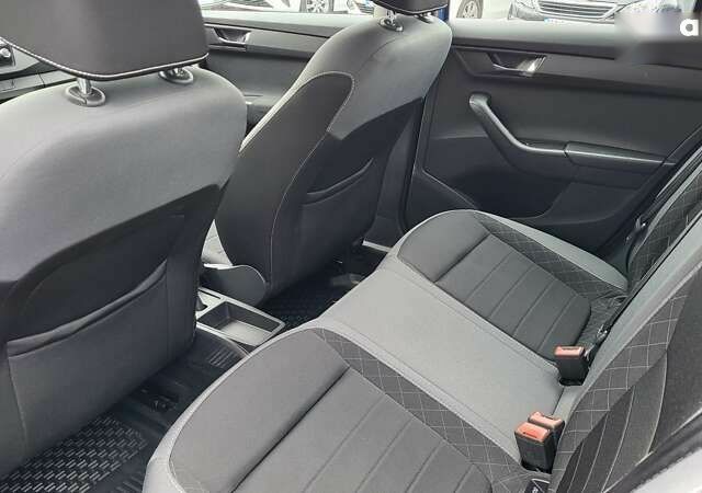 Шкода Фабия, объемом двигателя 1 л и пробегом 80 тыс. км за 9290 $, фото 21 на Automoto.ua