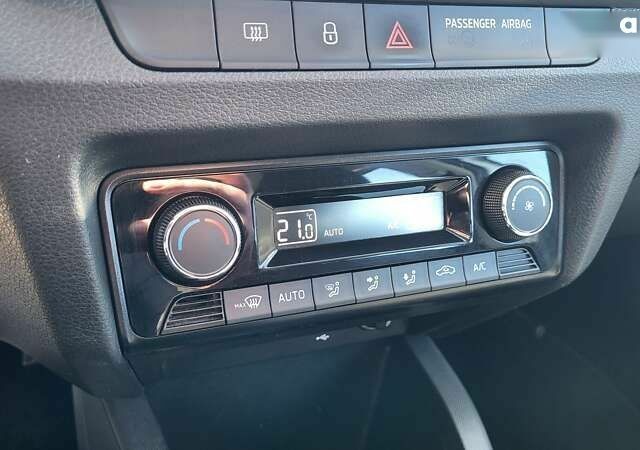 Шкода Фабія, об'ємом двигуна 1 л та пробігом 93 тис. км за 12990 $, фото 2 на Automoto.ua