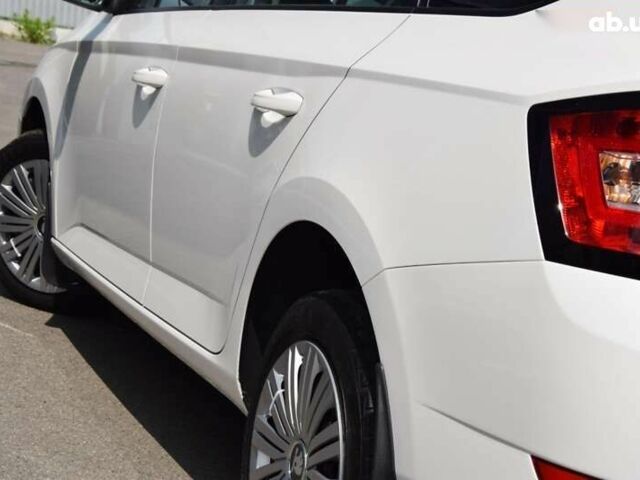 Шкода Фабия, объемом двигателя 1 л и пробегом 74 тыс. км за 11999 $, фото 6 на Automoto.ua
