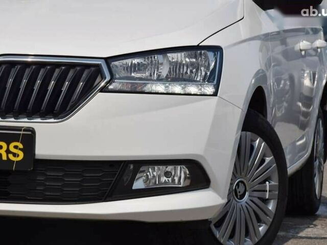 Шкода Фабия, объемом двигателя 1 л и пробегом 74 тыс. км за 11999 $, фото 11 на Automoto.ua