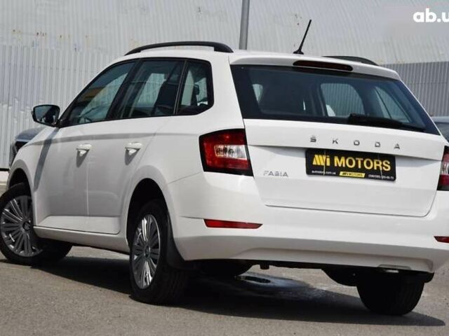 Шкода Фабия, объемом двигателя 1 л и пробегом 74 тыс. км за 11999 $, фото 2 на Automoto.ua