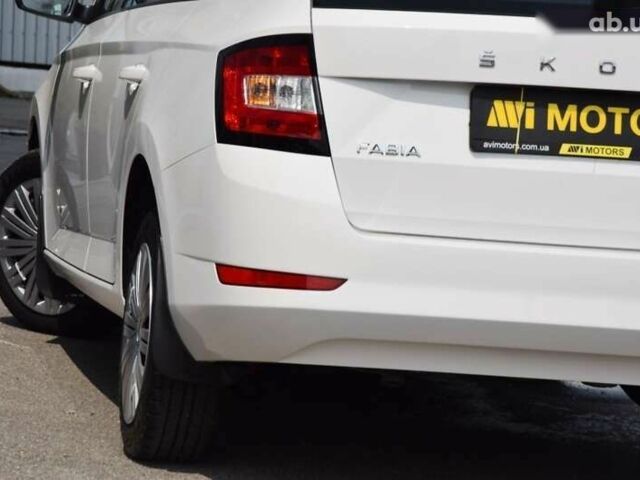 Шкода Фабия, объемом двигателя 1 л и пробегом 74 тыс. км за 11999 $, фото 4 на Automoto.ua