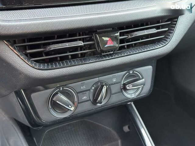 Шкода Фабия, объемом двигателя 0 л и пробегом 61 тыс. км за 13690 $, фото 26 на Automoto.ua