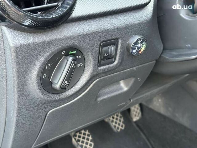 Шкода Фабия, объемом двигателя 0 л и пробегом 61 тыс. км за 13690 $, фото 22 на Automoto.ua