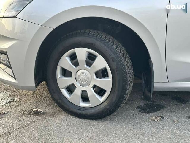 Шкода Фабия, объемом двигателя 0 л и пробегом 61 тыс. км за 13690 $, фото 13 на Automoto.ua