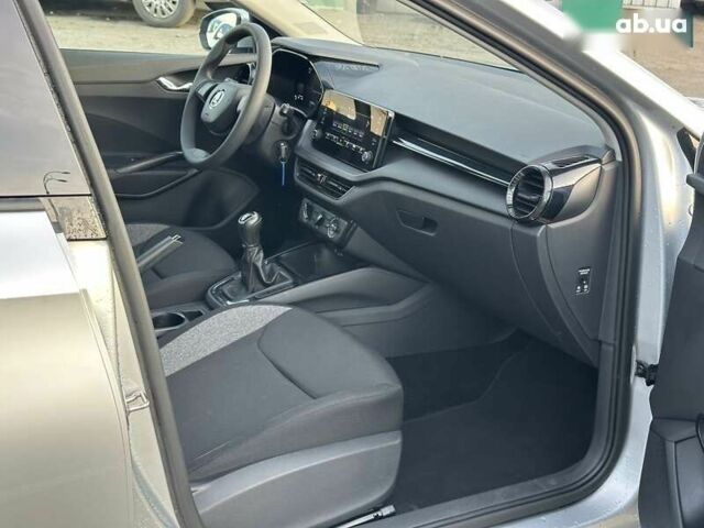 Шкода Фабия, объемом двигателя 0 л и пробегом 61 тыс. км за 13690 $, фото 28 на Automoto.ua