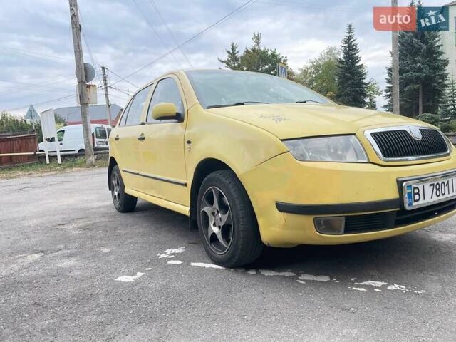 Жовтий Шкода Фабія, об'ємом двигуна 1.39 л та пробігом 265 тис. км за 2700 $, фото 10 на Automoto.ua