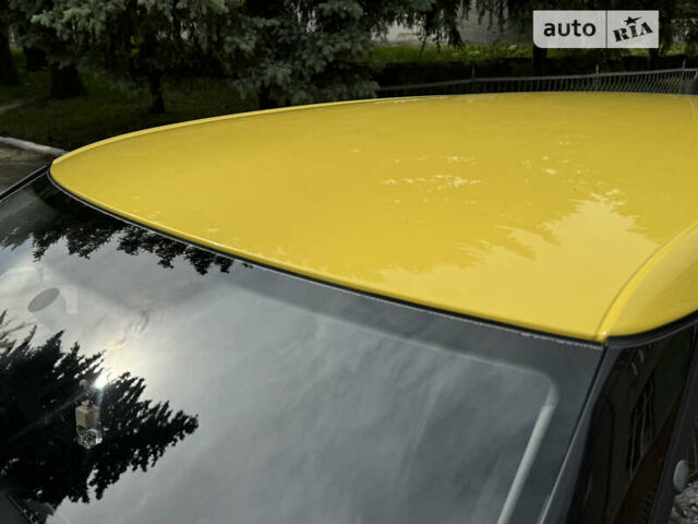 Желтый Шкода Фабия, объемом двигателя 1.39 л и пробегом 108 тыс. км за 6300 $, фото 37 на Automoto.ua
