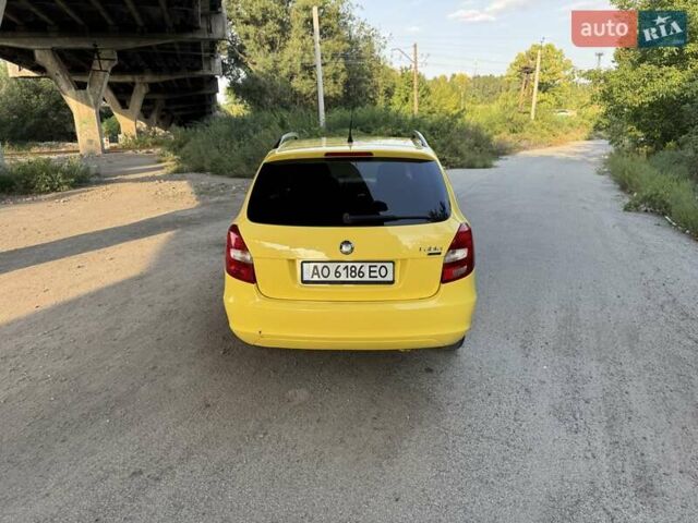Жовтий Шкода Фабія, об'ємом двигуна 1.42 л та пробігом 205 тис. км за 3899 $, фото 15 на Automoto.ua