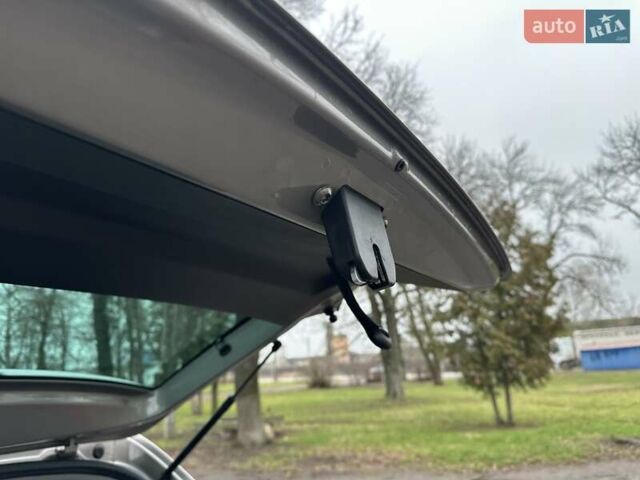 Желтый Шкода Фабия, объемом двигателя 1.2 л и пробегом 200 тыс. км за 7500 $, фото 23 на Automoto.ua