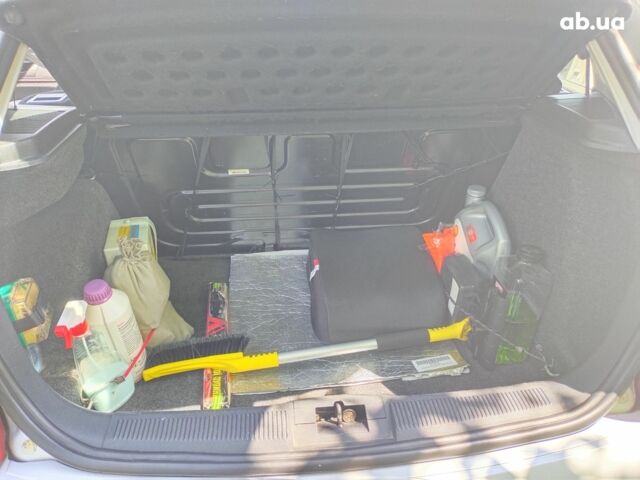 Сірий Шкода Фабія, об'ємом двигуна 0 л та пробігом 169 тис. км за 3000 $, фото 4 на Automoto.ua