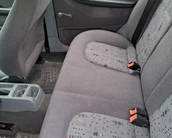 Сірий Шкода Фабія, об'ємом двигуна 1.4 л та пробігом 303 тис. км за 2600 $, фото 8 на Automoto.ua