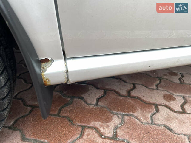 Серый Шкода Фабия, объемом двигателя 1.9 л и пробегом 276 тыс. км за 3300 $, фото 16 на Automoto.ua